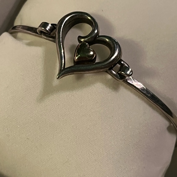 James Avery “joy of my heartt” hook on bracelet. Sterling and 14K gold - Picture 4 of 9